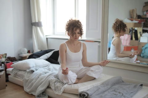 Mindfulness – klucz do równowagi i spokoju w codziennym życiu Mindfulness – klucz do równowagi i spokoju w codziennym życiu