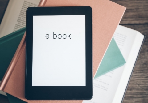 Czym są ebooki i dlaczego warto po nie sięgnąć?
